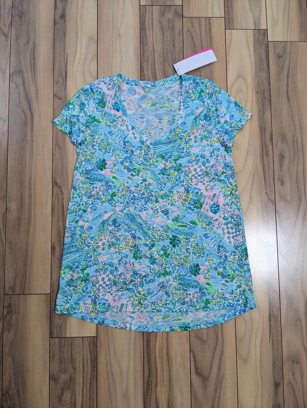 NWT! Lilly Pulitzer Etta V-Neck Top Surf Blue Lilly Loves South Carolina Size XS